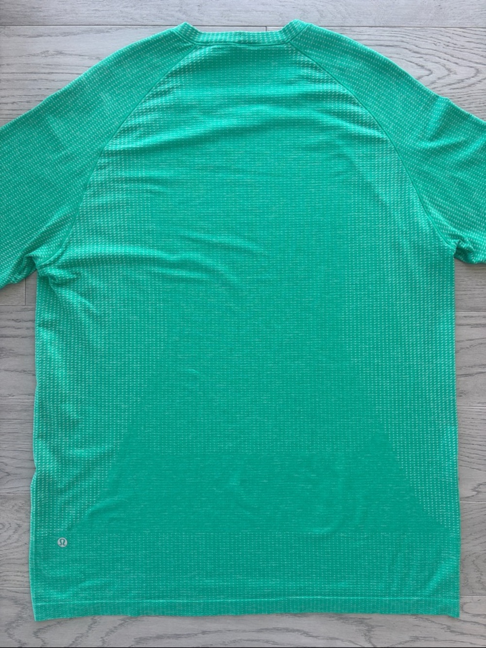 Lululemon Metal Vent Tech Short Sleeve Green Tee Men’s XL - Picture 4 of 9